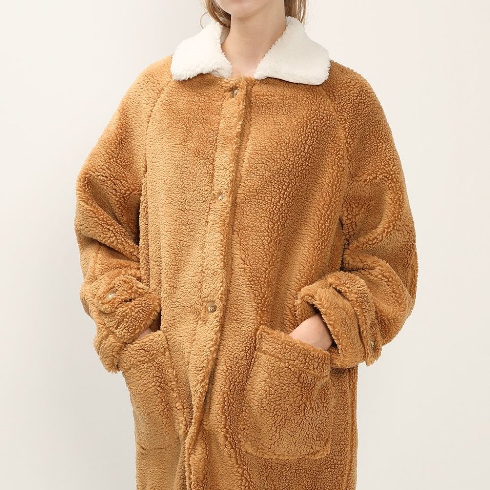 Collared Teddy Coat - Storets - Picture 2 of 5